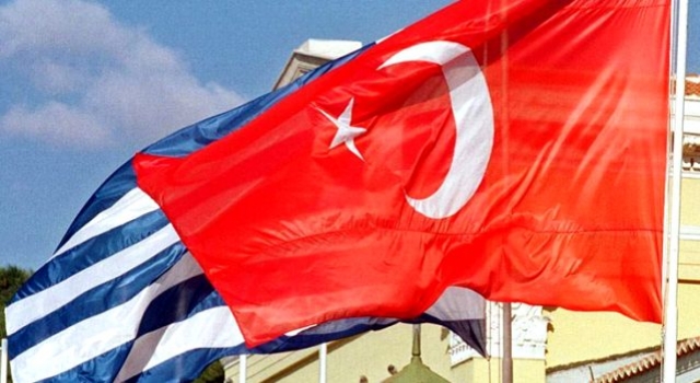 Yunanistan'dan bir açıklamada iki küstah tehdit! Türkiye'yi "felç edecek" yaptırım çağrısı