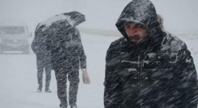 Meteoroloji'den yurdun iç ve doğu kesimleri için kar yağışı uyarısı! Pazar ve pazartesi günlerine dikkat